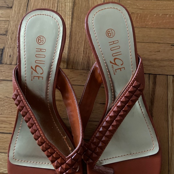 New rouge heels - Picture 4 of 4